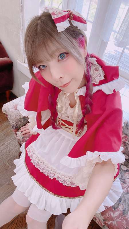 6c7d48e6-3c25-4497-b9b0-ef7cc8bf7a47.jpg