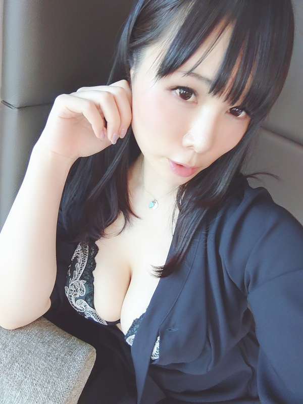 558dd5fd-6ebe-41b9-b440-5a57ca3cc0fe.jpg