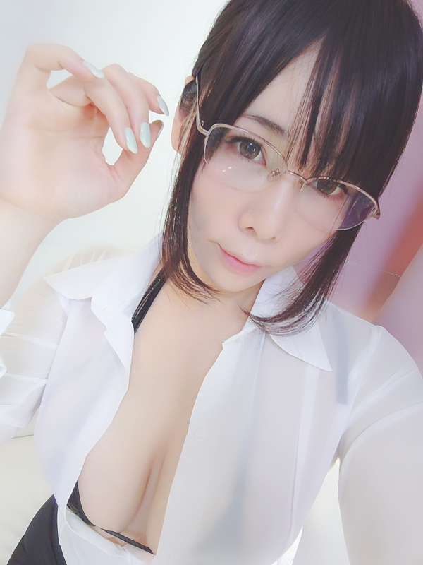 e625bedf-b939-4f05-a996-4a050ed17058.jpg