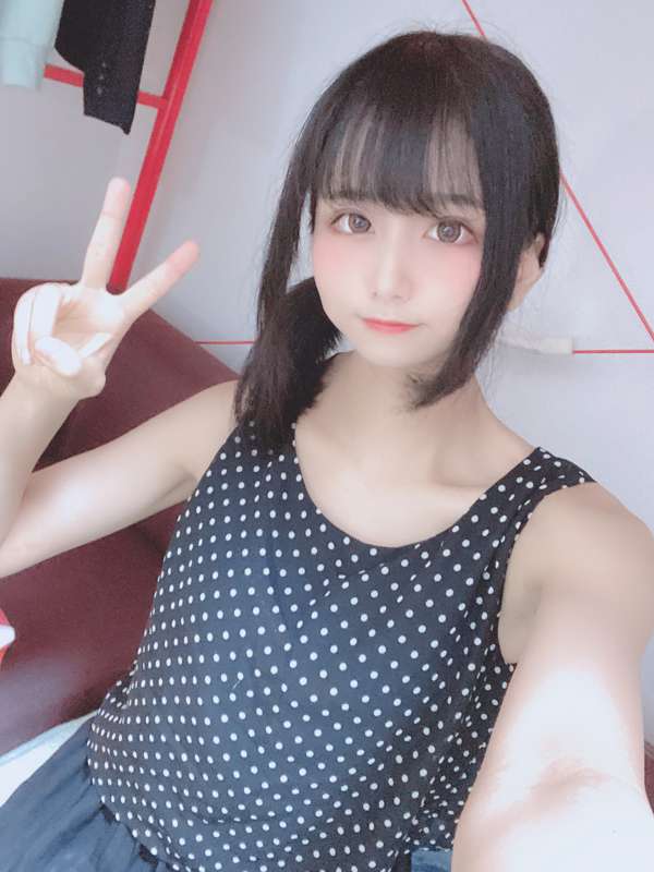 323a4fec-1e8d-42e4-9bef-5b6f517ba3d8.jpg