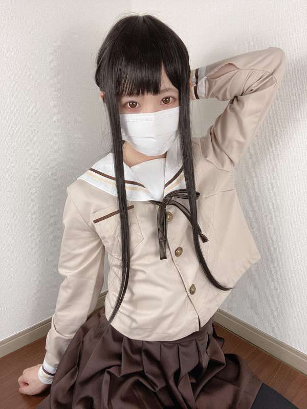 d4b4af82-c19a-4aee-be2d-8e34241cc5a4.jpg