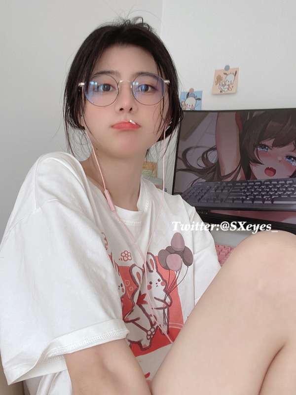 43dd9e72-4ae2-4cc4-b779-381865cec35e.jpg
