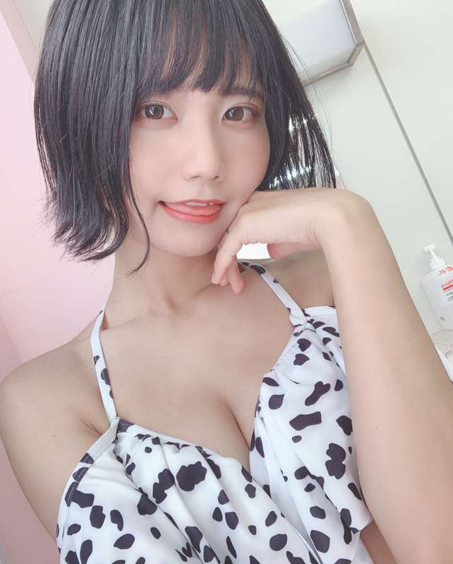 42dd5974-4a8e-4e64-b8f5-a42e87b42f20.jpg