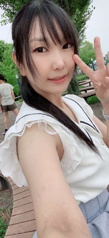 f825a8ae-16da-46ce-acb6-b86c5bb5be79.jpg
