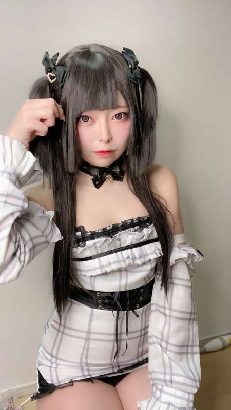 bf74a077-3ad2-4898-9e73-c88140fa0984.jpg