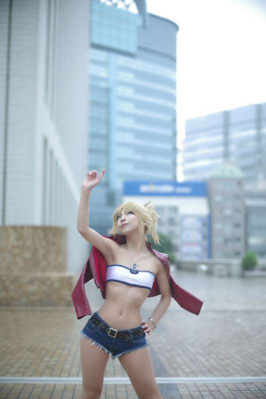 6e185ae8-3a8f-493e-929f-a537bf3a6562.jpg