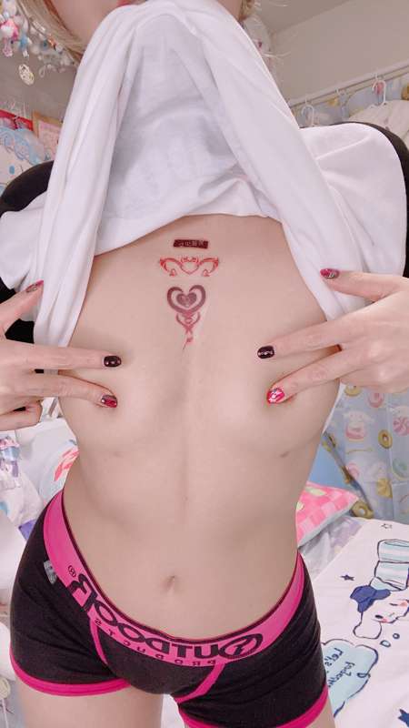 ee06bed8-6d6d-4251-8cf0-196d5fa1216b.jpg