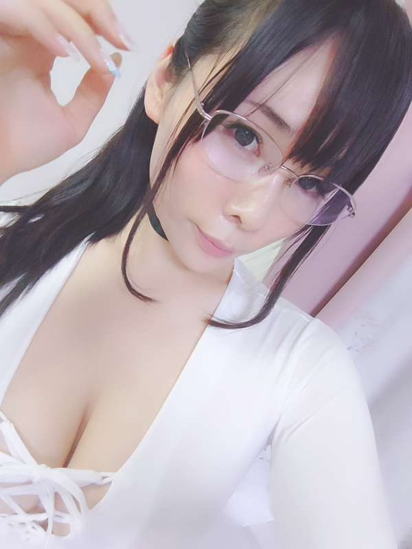 8c4da5b7-68a3-4773-9c66-22b6bc57cd3a.jpg