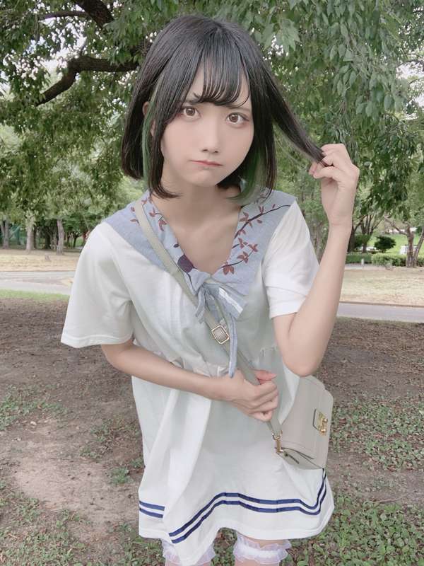 1be706bf-af6e-4ba3-90a3-0e0919311d60.jpg