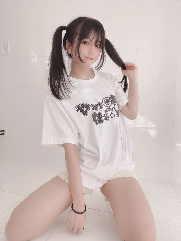 8bbf4a6d-117e-44f1-a684-03514e703dd0.jpg