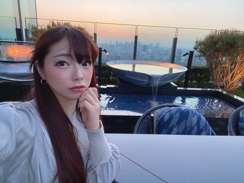 c2066cc5-9d12-4eeb-ae80-10f8b6eeed7b.jpg