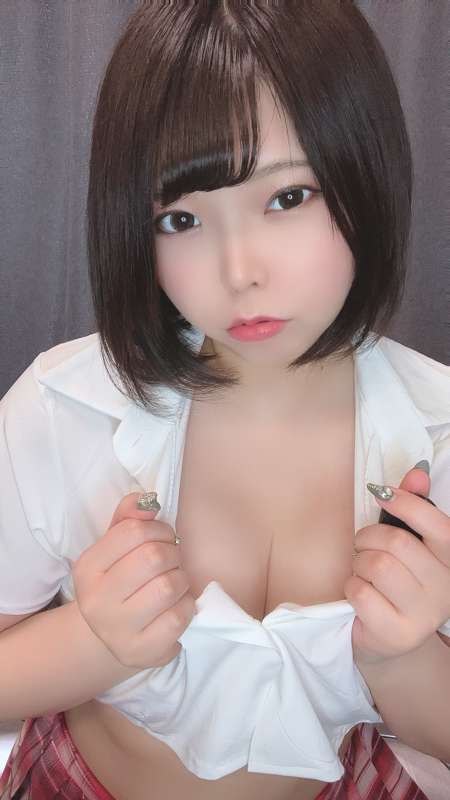 cebeb9a8-4d63-4c40-b68f-70b84ed24931.jpg