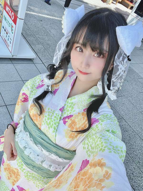 a57ec8c9-a701-48cc-a2ad-207af89dc506.jpg
