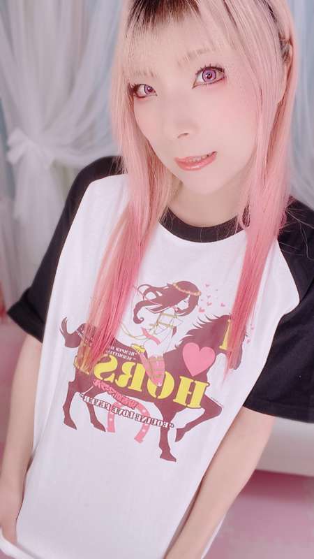 b32dd164-a233-4e0b-8793-3dca3e48759a.jpg
