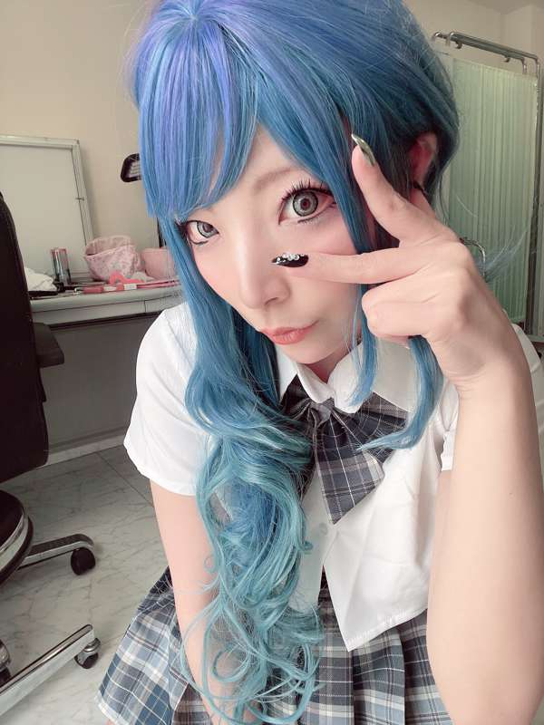 a948bf01-2691-4fcd-b87b-3d5f88cd86dd.jpg