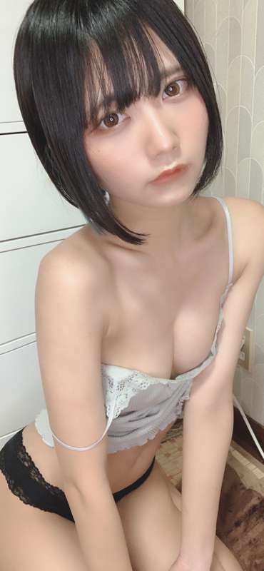 4edb4fa0-5813-433c-a138-d2753d4ec144.jpg