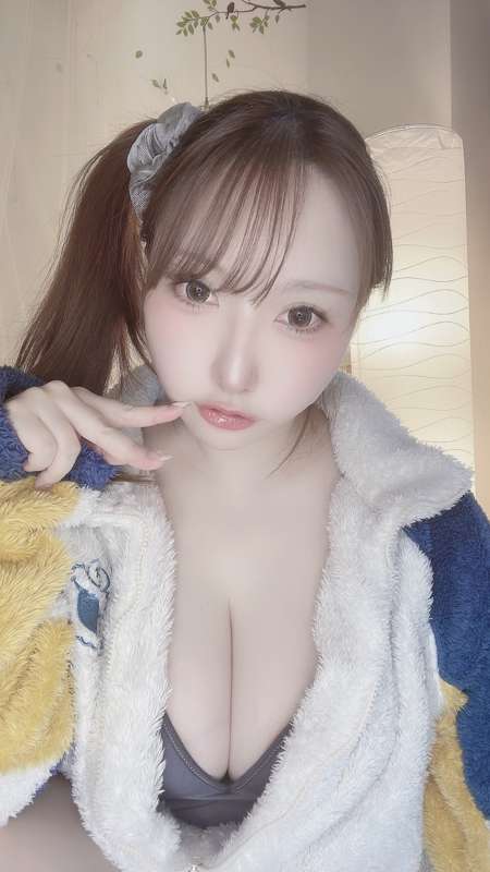 30a43e5c-6f32-45d6-9ee4-b70a4bdc2f69.jpg