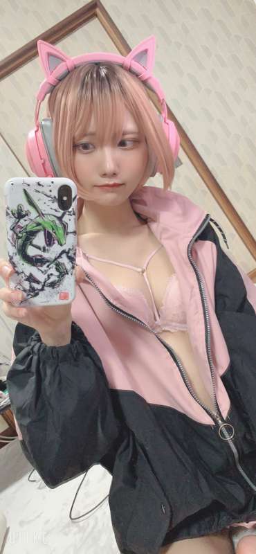 73d4bcb9-d54d-40a2-b8ad-4d0186cc1ecd.jpg