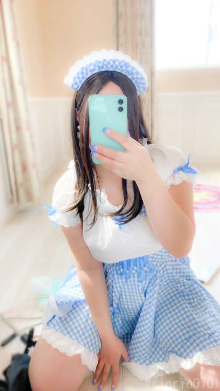 b89f1bd6-baf9-41b3-b00c-0ec1a8b5c452.jpg