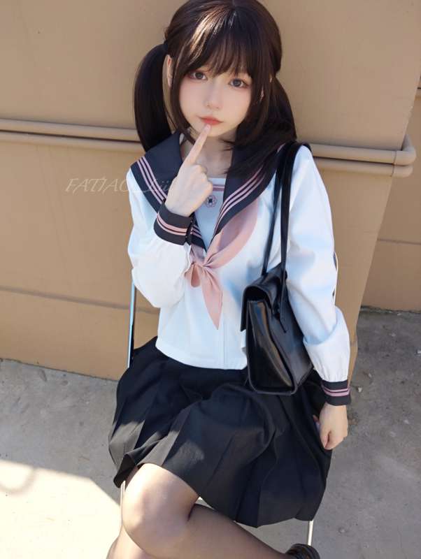 c4f1e255-3332-4ad7-9ca4-fec13700a5f9.jpg