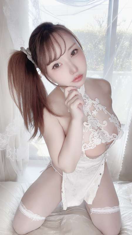 ad50bb68-3f42-46c2-b5bf-c45b0d52a8b2.jpg