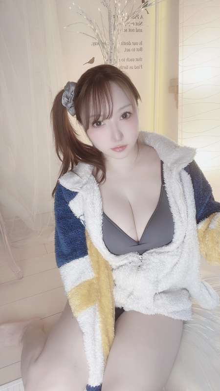 6a8623d5-9fa7-48ae-9523-68dd12d5879a.jpg