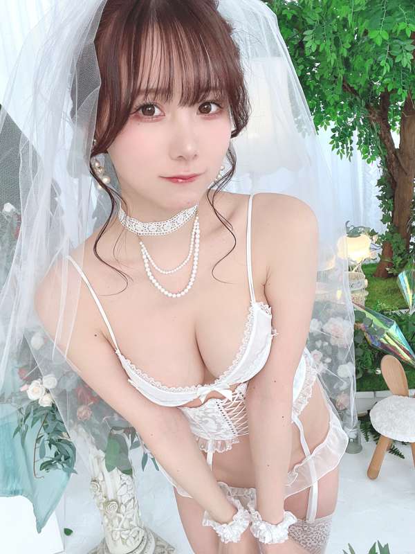 fe78d574-bc13-4596-ab08-8b30a885fc18.jpg