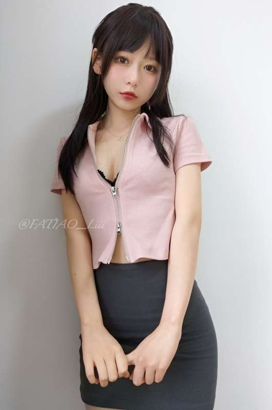 9bd8367d-55b5-4c6c-a6b2-5a1efce6541a.jpg