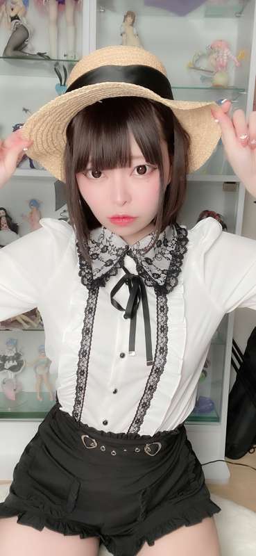 a3569a52-6ed1-46c9-adf6-755eb8aad279.jpg