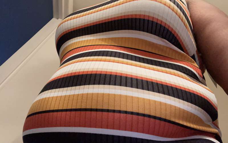 does-this-dress-make-me-look-fat-by-gassy-goddess-from-patreon