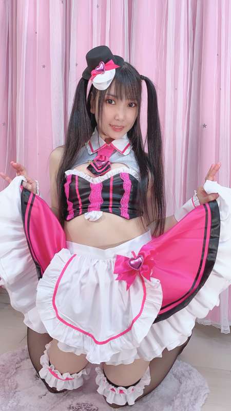 b5f51c44-3f9d-43a9-8d1e-a9b8cc2663ad.jpg