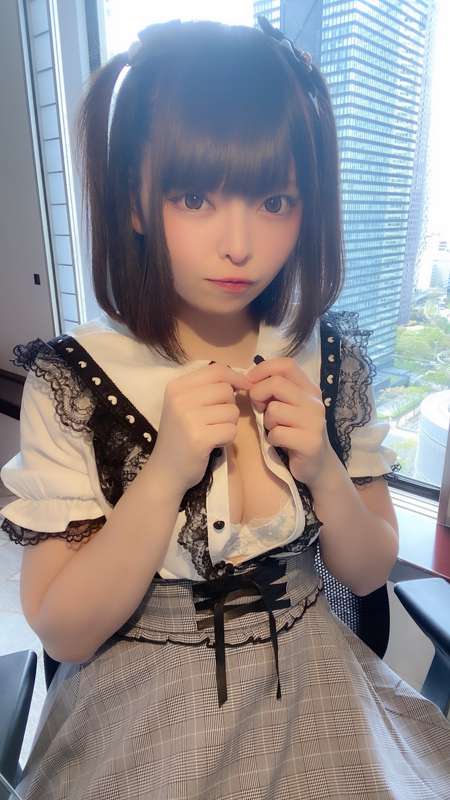 e499cf51-9b9d-41dd-bb4d-74af37c47ccc.jpg