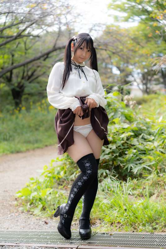 bd2bfd67-fdc0-45a5-a982-588b1e897c1c.jpg