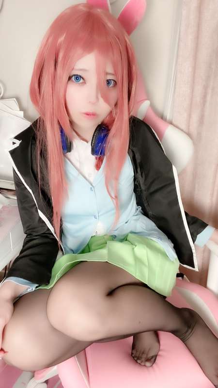 4bd4ff8a-b8c8-4fff-ad4a-21afe6c2f231.jpg