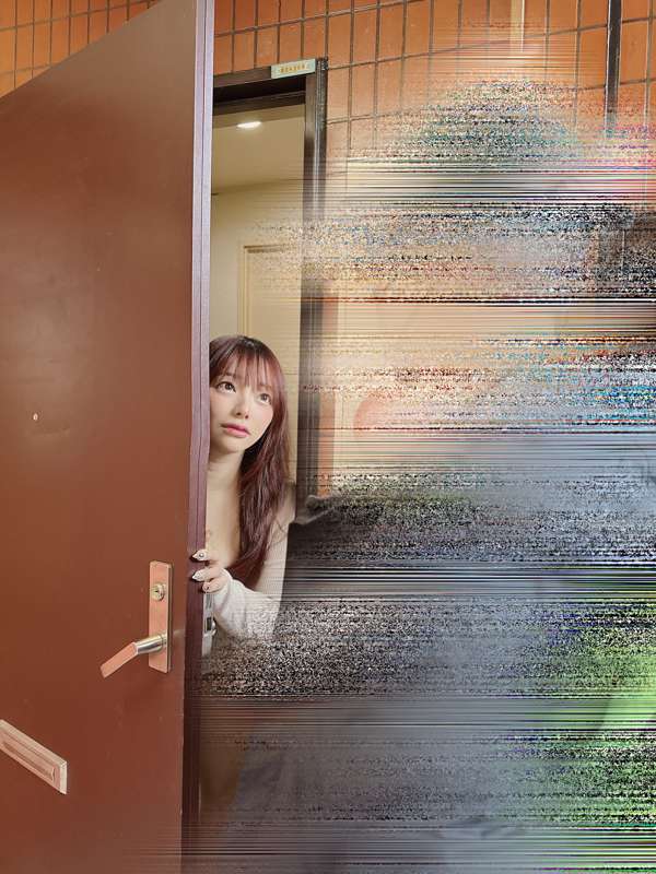 d0205dae-ad21-4a6c-93aa-ca787d82266f.jpg